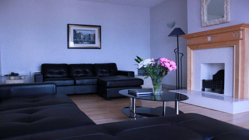 Bedroom apartment self cater for  cork hotel        utc www.bellavistahotel.ie_v2